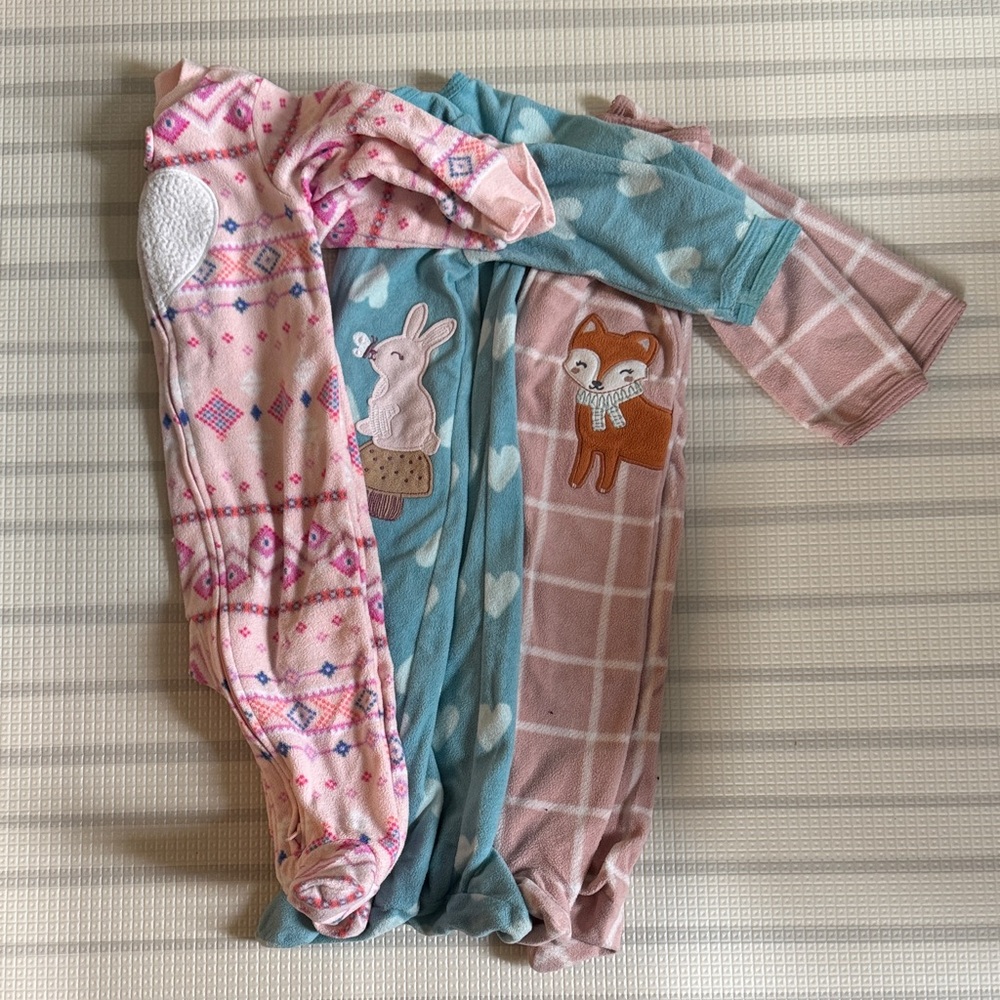 Lot of 3 fleece 2-way zip carters pjs